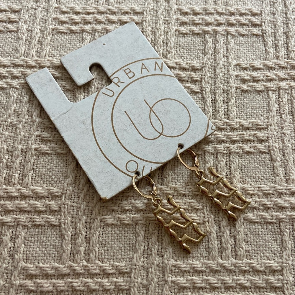 Gold dangle earrings